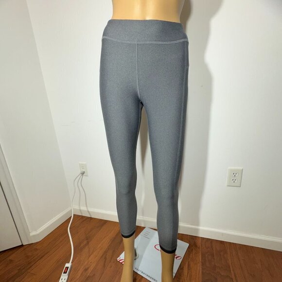 Under Armour Gray Heatgear Compression Leggings – Size Small - Picture 1 of 9